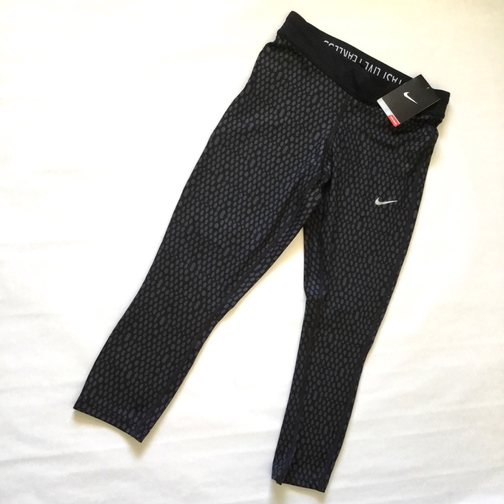 NWT Nike Dri-Fit tights. Sz XS